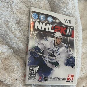 Wii NHL 2K11 Nintendo collection DVD